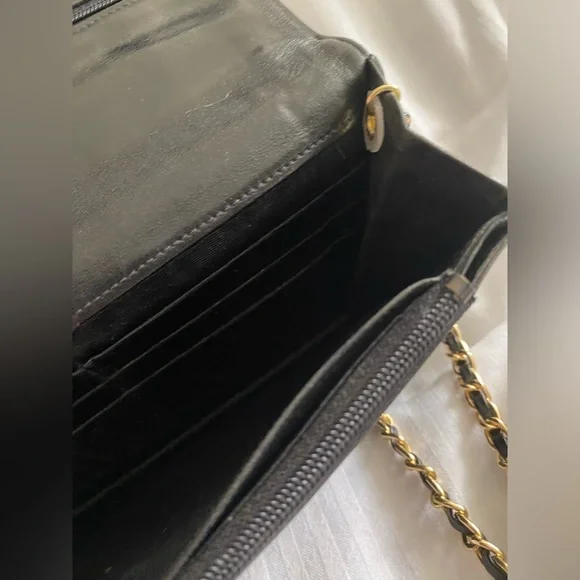 Authentic Black Leather Chanel - Picture 11 of 16